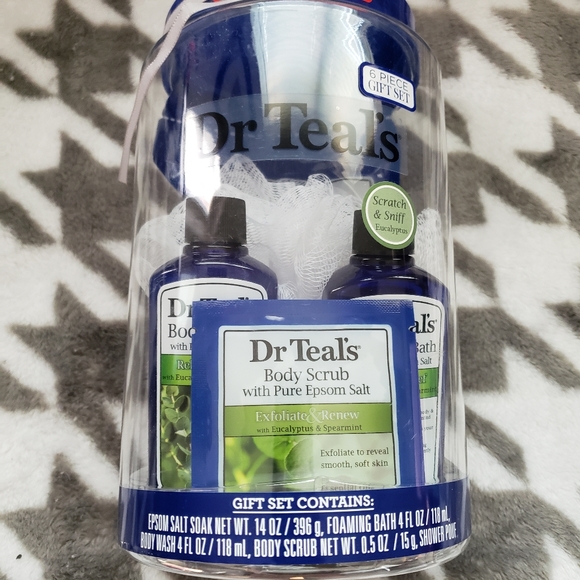 Dr Teal's 6-Piece Relax Bath Gift Set - Picture 2 of 3